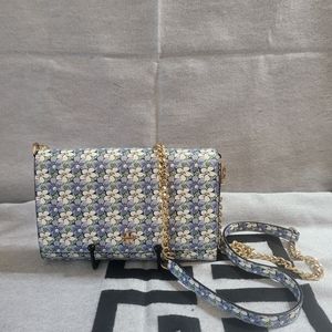 Like New Tory Burch floral crossbody clutch wallet bag